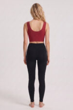 Kadın Kırmızı Fitilli V Yaka Düğme Detaylı Esnek Crop Top / Büstiyer - Görsel 4